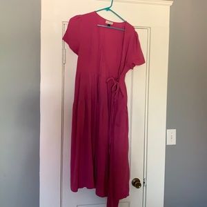 Wrap dress. Super comfortable.